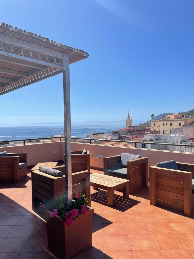 B&B Faraglione Lipari  Extérieur photo