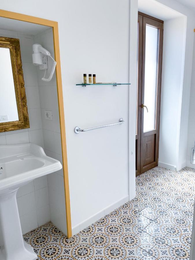 B&B Faraglione Lipari  Extérieur photo
