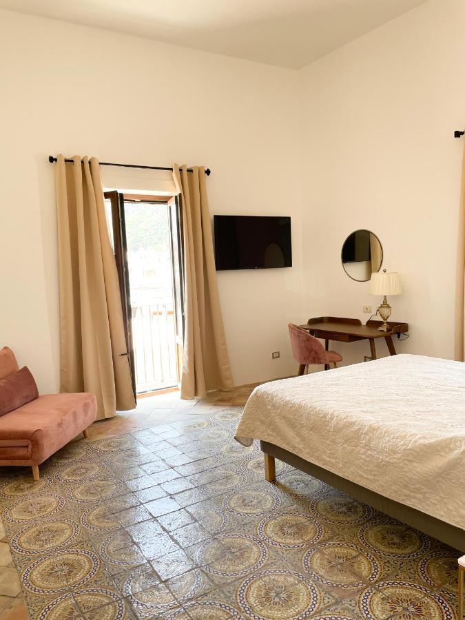 B&B Faraglione Lipari  Extérieur photo