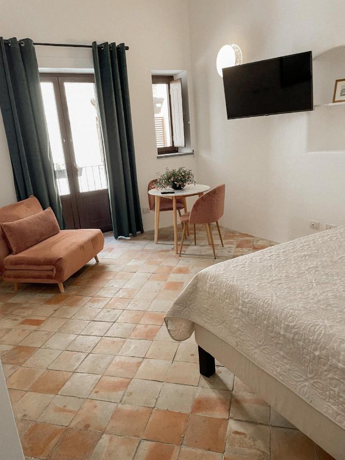 B&B Faraglione Lipari  Extérieur photo