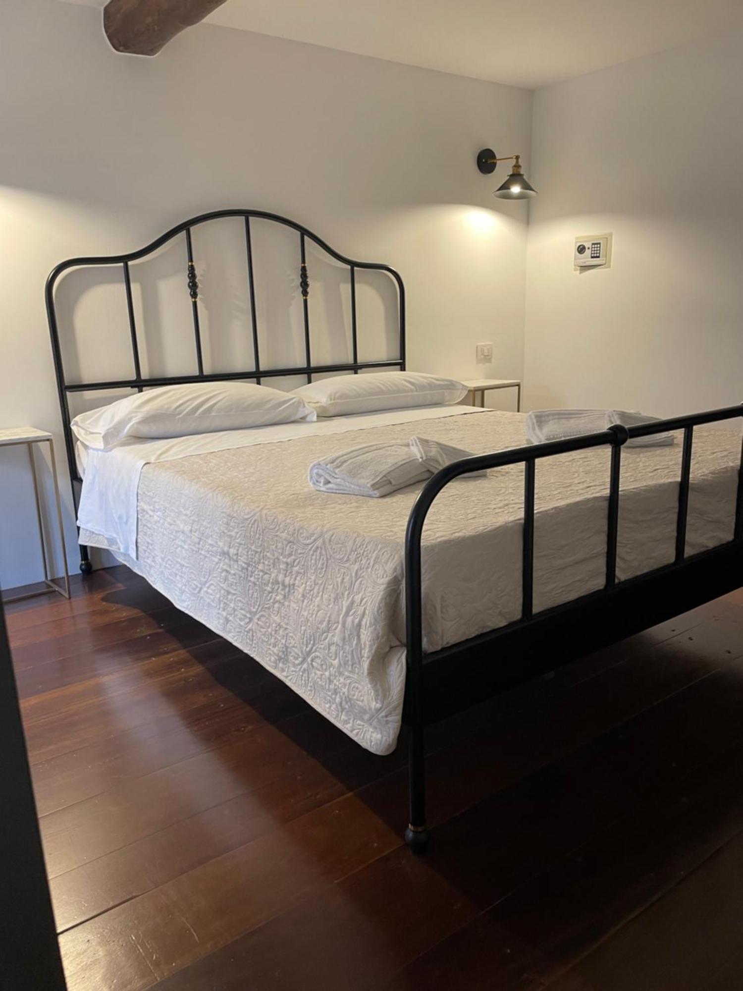 B&B Faraglione Lipari  Extérieur photo